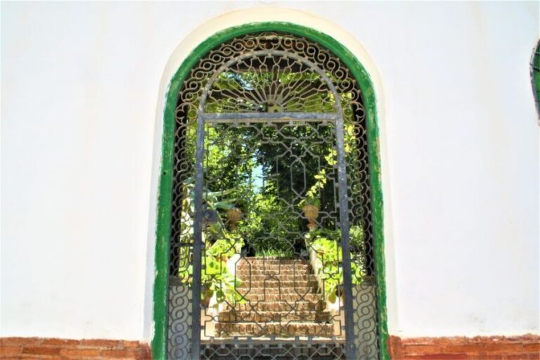 Granada: Gardens of Carmenes Guided Tour - Authentic Experiences Backed by Reviews