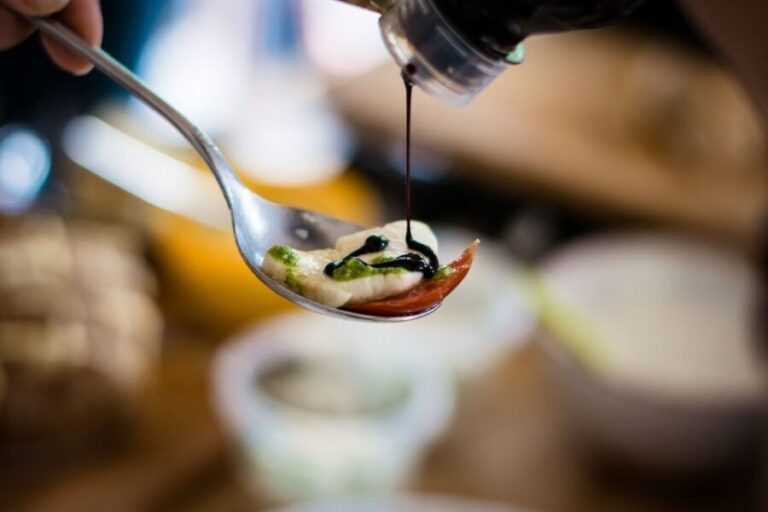 Granada: Tapas Tasting Guided Tour - Authentic Experiences and Reviewer Insights