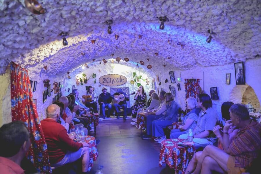 Granada: ZINCALÉ Flamenco Show in Sacromonte Caves - A Deep Dive into the Experience