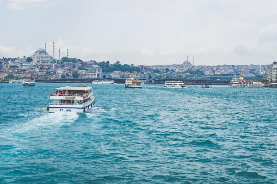 Guarantee depar 7-Day Western Turkey Tour with Accommodation - Day 1: Arrival in Istanbul