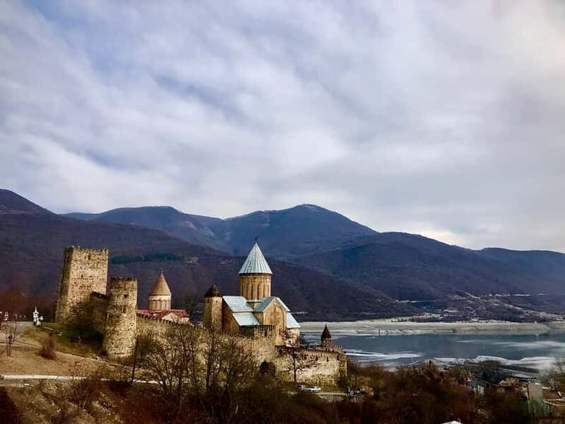 Gudauri and Kazbegi: Private Day Trip from Tbilisi - Transportation and Timing – What You Need to Know