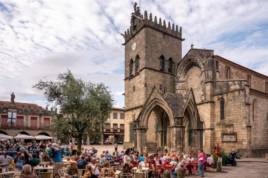 Guimarães: Private Flexible Walking Tour in Historic Center - Who Would Love This Tour?