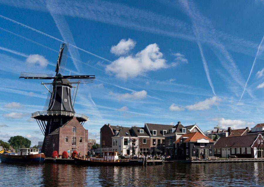 Haarlem: Dutch Windmill & Spaarne River Sightseeing Cruise - Who Is This Cruise Best For?