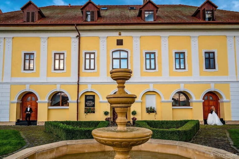 Haller Castle: Romantic Getaway with Dinner - Dining: An Intimate Candlelit Experience