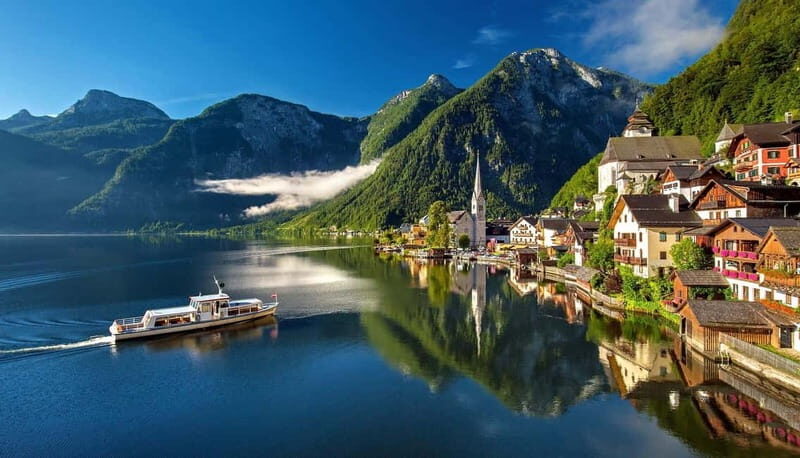 Hallstatt daytrip: Transfer to Hallstatt + Salzburg and back - An In-Depth Look at the Experience