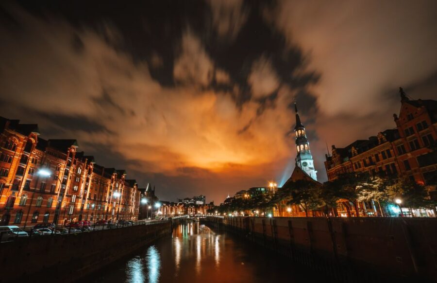 Hamburg: 90-Minute Evening Lights Harbor Cruise - Authentic Experiences and Traveler Insights