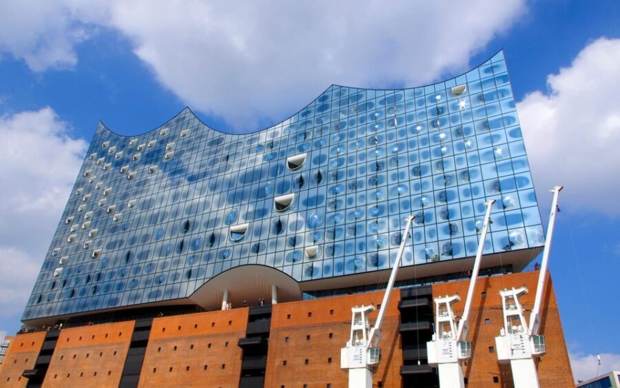 Hamburg: Elbphilharmonie Highlights and Plaza Guided Tour - What You Can Expect: From Construction Facts to Photo Opportunities