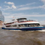 Hamburg: Guided Grand Harbor Sightseeing Cruise by Ship - An Introduction to Hamburg’s Waterfront
