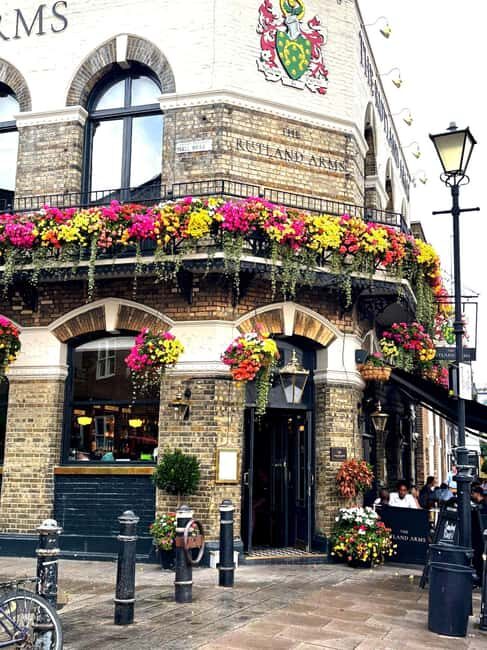 Hammersmith: Scenic Riverside Walking Tour & Prosecco Toast - The Practicalities: What to Expect