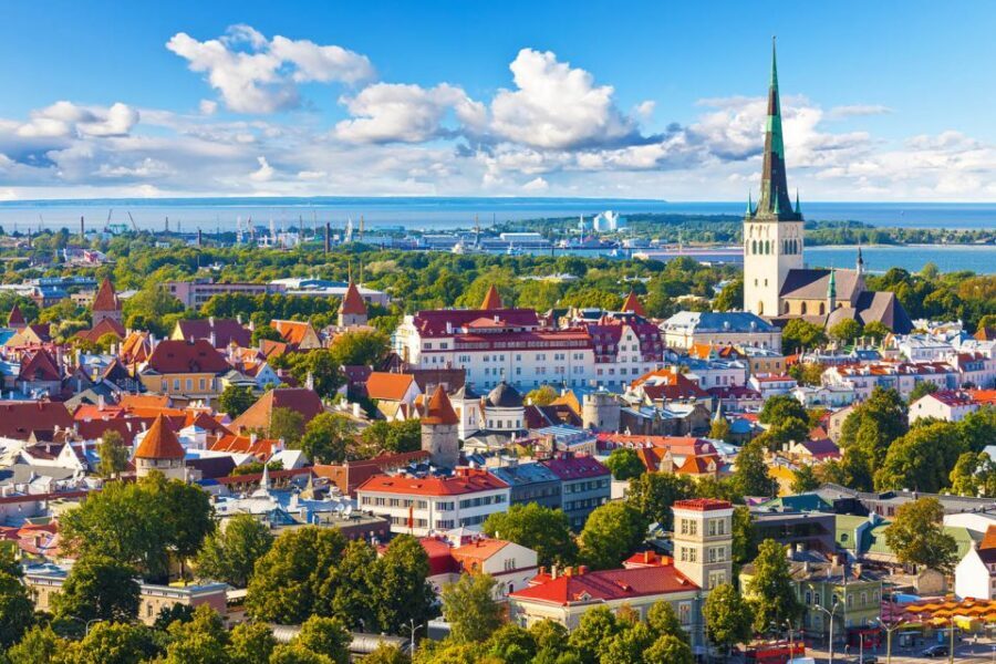 Helsinki: Tallinn Guided Day Tour with Ferry Crossing - A Very Detailed Look at What to Expect