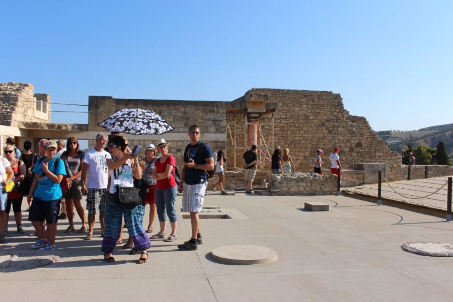 Heraklion, Knossos & Minoan Culture Show - The Experience for Different Types of Travelers
