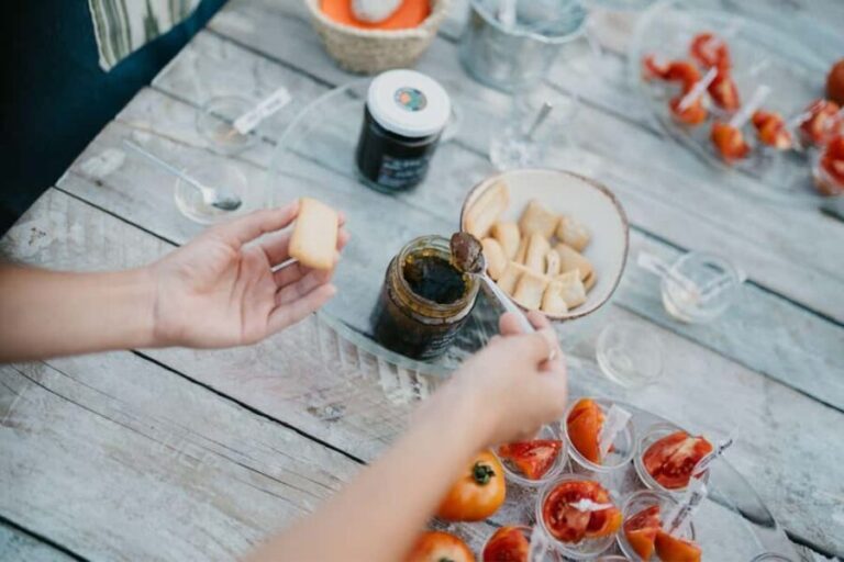 Hort de Sa Vall: Guided tour of the crops and outdoor dinner - Why This Experience Offers Great Value