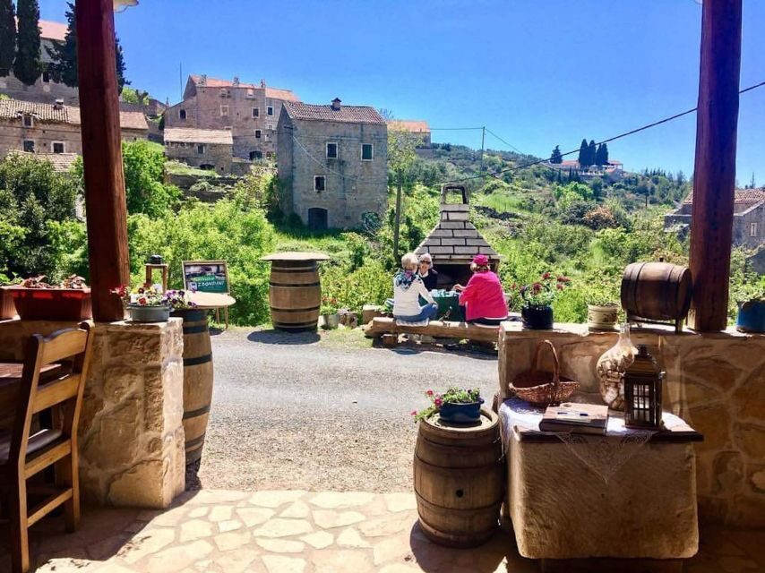 Hvar Hidden Gems Tour with Lunch or Dinner - Taking in Rural Life and Hidden Villages