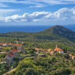 Hvar: Island tour with Wine and Olive Oil Tasting - Transportation and Group Size