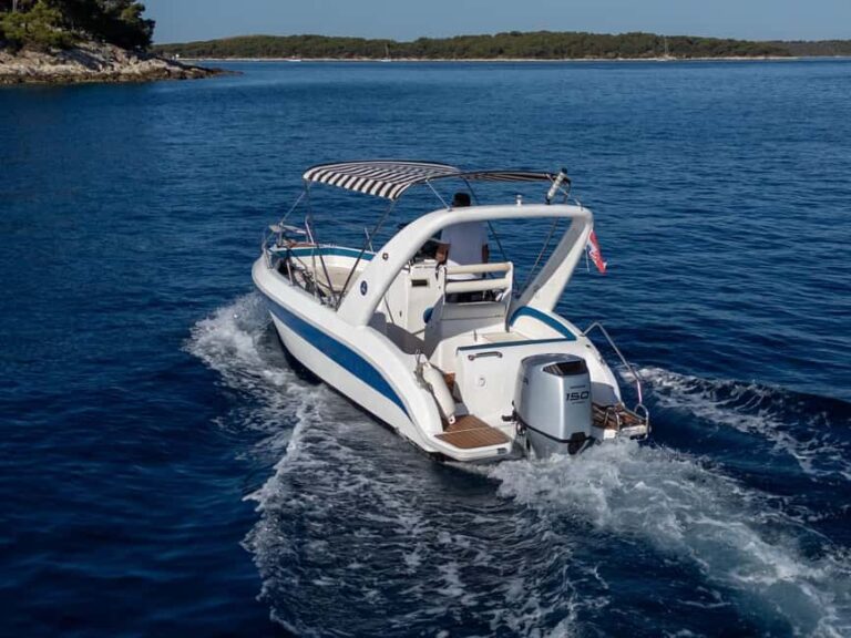 Hvar: Private Speedboat Tour Blue Green Caves, Vis & Pakleni - Navigating the Cost & Value