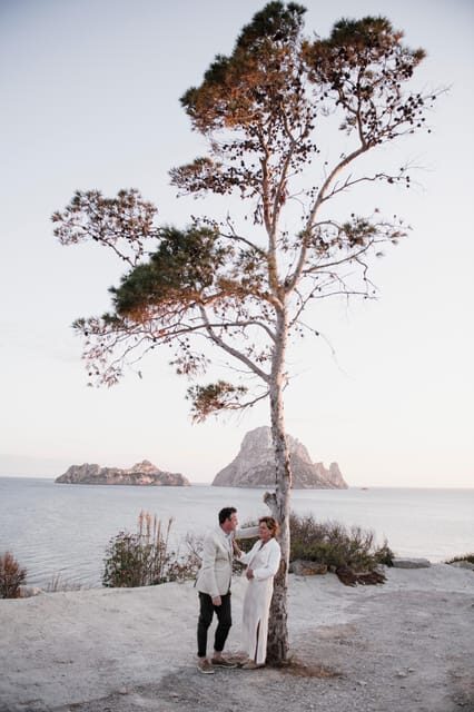 Ibiza: Photoshoot at Es Vedrá panoramic viewpoint & sunset - The Itinerary: What to Expect During Your Photoshoot