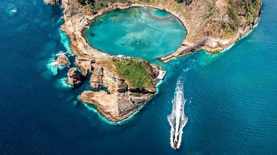 Ilhéu de Vila Franca: Guided Eco Boat Tour with Biologist - The Practicalities and Pricing