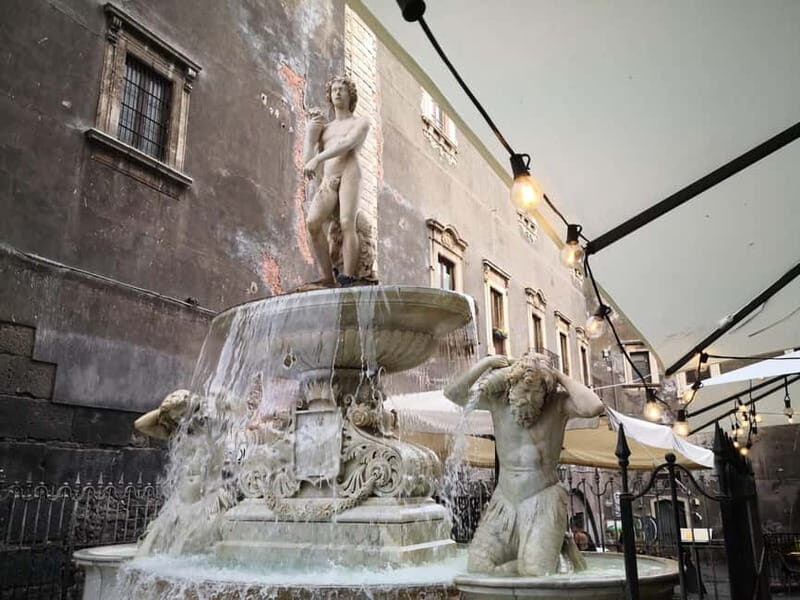 In the popular heart of Catania: from Civita to San Berillo - The Value of This Tour