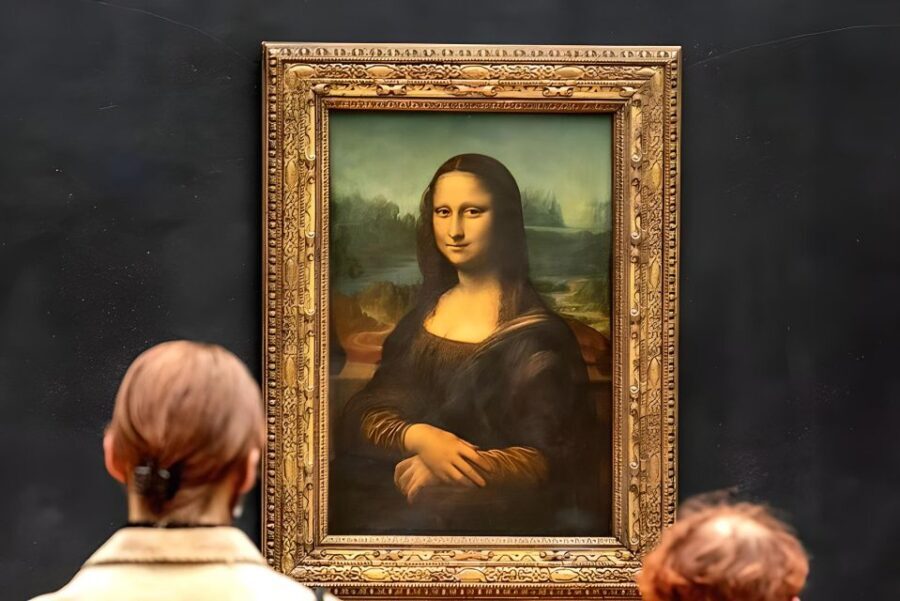 Insider Louvre: from a Royal Palace to a museum - What to Expect and Practical Tips