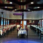 Istanbul: Bosphorus Dinner Cruise with Turkish Show - Who Is This Experience Best For?