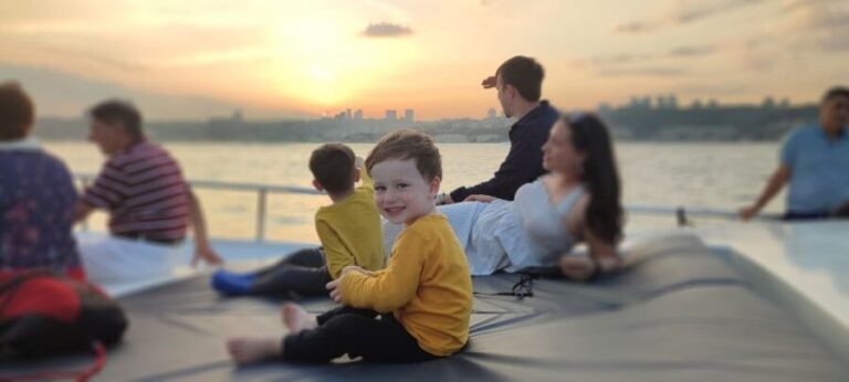 Istanbul: Bosphorus Sunset Cruise on Yacht with Live Guide - What Makes This Tour Stand Out?
