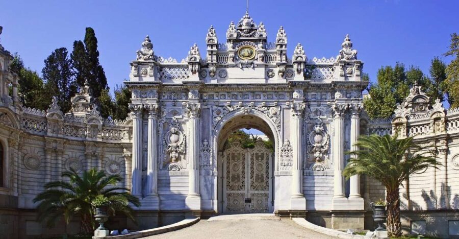 Istanbul: Dolmabahce Palace and Grand Bazaar Tour - Is It Worth the Price?