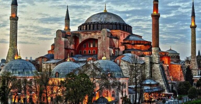 Istanbul: Old Town Tour and Bosphorus Lunch Cruise - What We Love About This Tour
