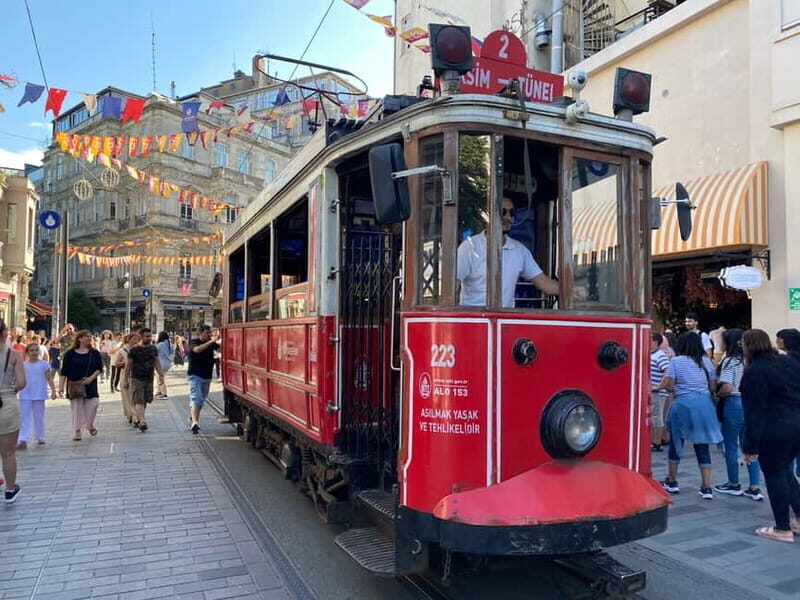 Istanbul: Private Food and City Tour with a Local Host - The Value of This Tour