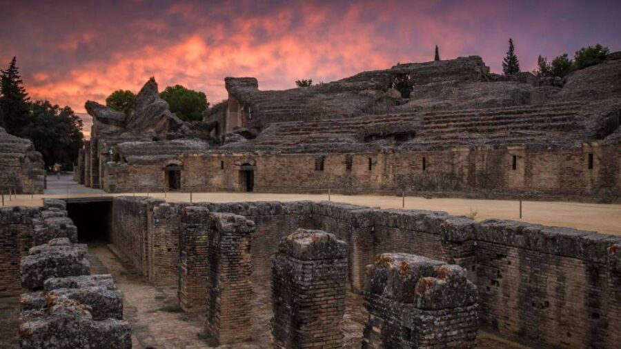 Itálica: 3-Hour City of Emperors Tour from Seville - Unveiling the Ancient City: What to Expect from the Tour