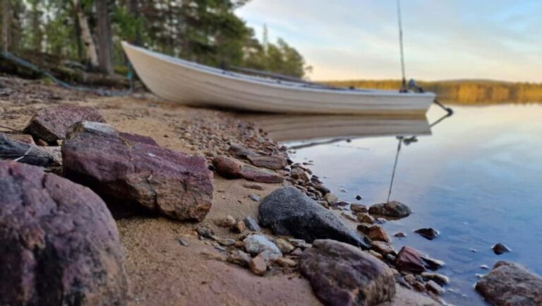Ivalo: Summer Day/Evening on a Lake in the Wild - The Value of this Experience
