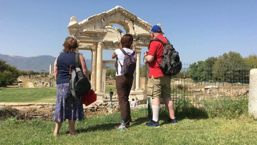 Izmir: Ephesus, House of Mary Tour w/Entry Tickets & Lunch - Who This Tour Is Perfect For