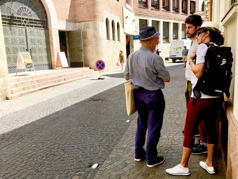 Jewish Heritage Walk: Synagogues, Shoes, Secrets & Flódni - Who Will Love It?