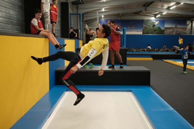 Jump 1h Trampoline Parc Béziers - The Experience: A Full Breakdown
