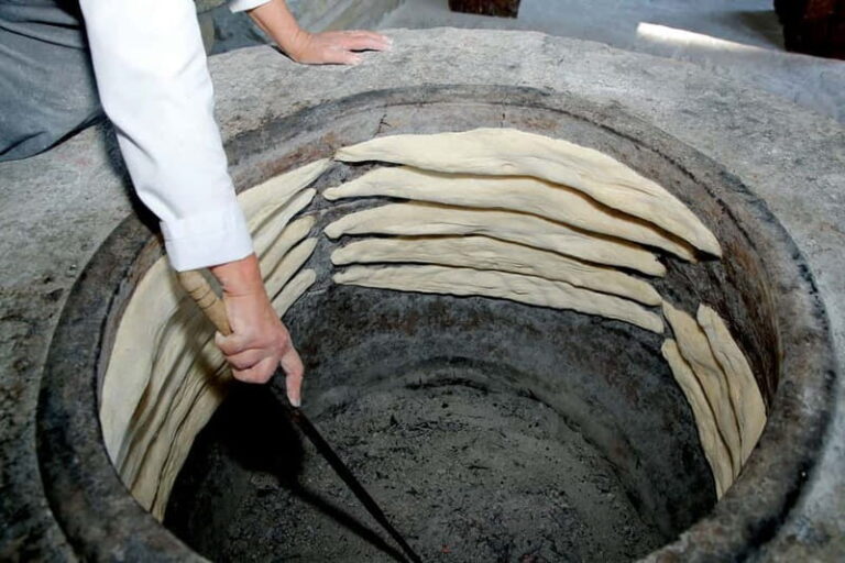 Kakheti & Sighnaghi Private Guided Day Trip with Wine - Who Is This Tour Best For?