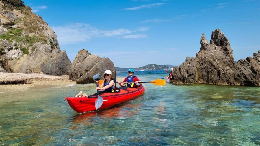 Kayak rental Six-Fours - FAQ: Kayak Rental Six-Fours