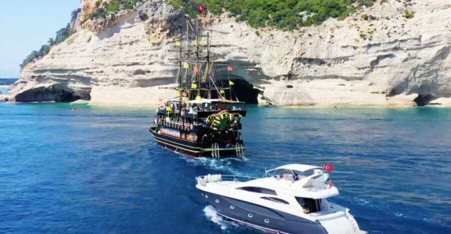 Kemer/Antalya/Belek/Kundu, Exciting Pirate Ship Adventure - Practical Insights and Tips