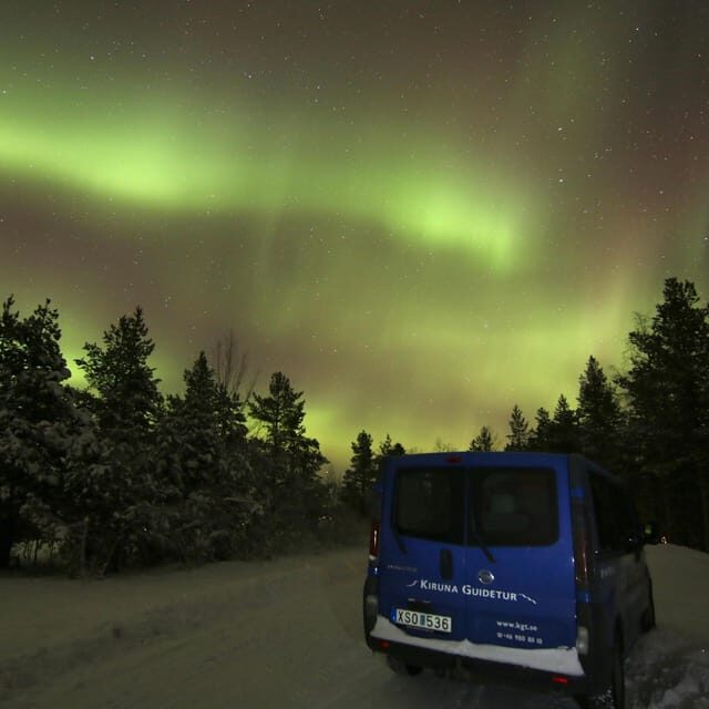 Kiruna: Northern Lights Minivan Chase with Warm Drink - The Comfort & Experience