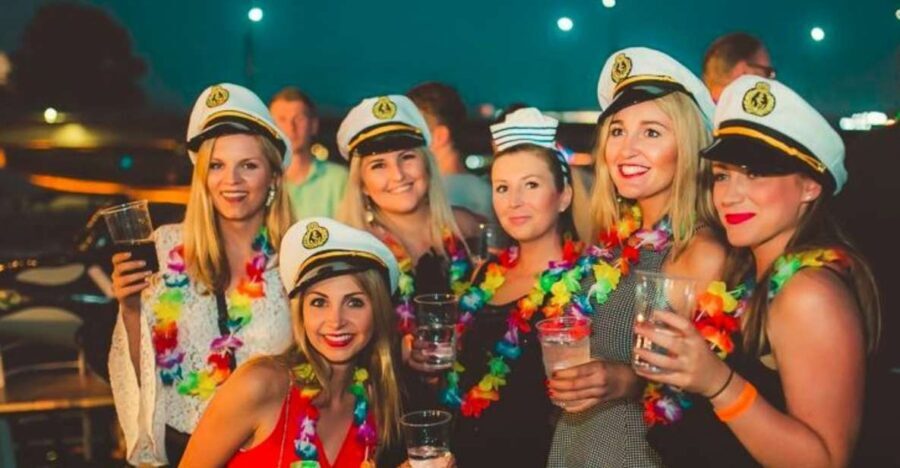 Krakow: Boat Party with Unlimited Drinks - The Itinerary Breakdown