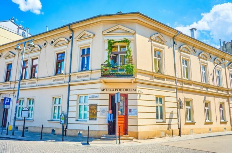 Krakow: Electric Car Sightseeing Tour - Authentic Experiences from Reviewers