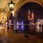 Krakow: Evening Walking Tour with Spooky Stories - Guides Who Make the Difference