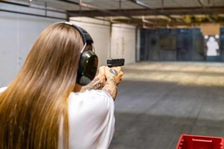 Krakow: Extreme Shooting Range with Hotel Transfers - An In-Depth Look at the Shooting Experience