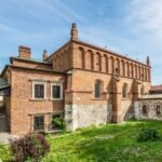 Krakow: Guided Kazimierz Jewish Quarter Walking Tour - Authenticity and Unique Insights