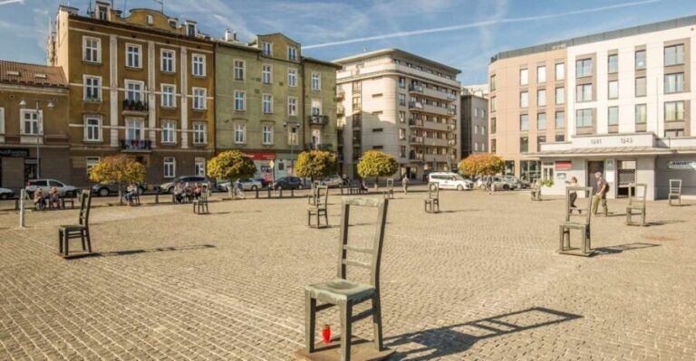 Krakow: Jewish Ghetto Walking Tour - The Guides and Personal Touches