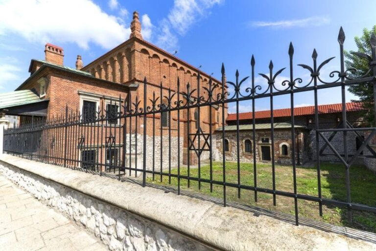 Krakow: Kazimierz, Jewish Ghetto, Wieliczka, Auschwitz - Practical Details and What to Expect