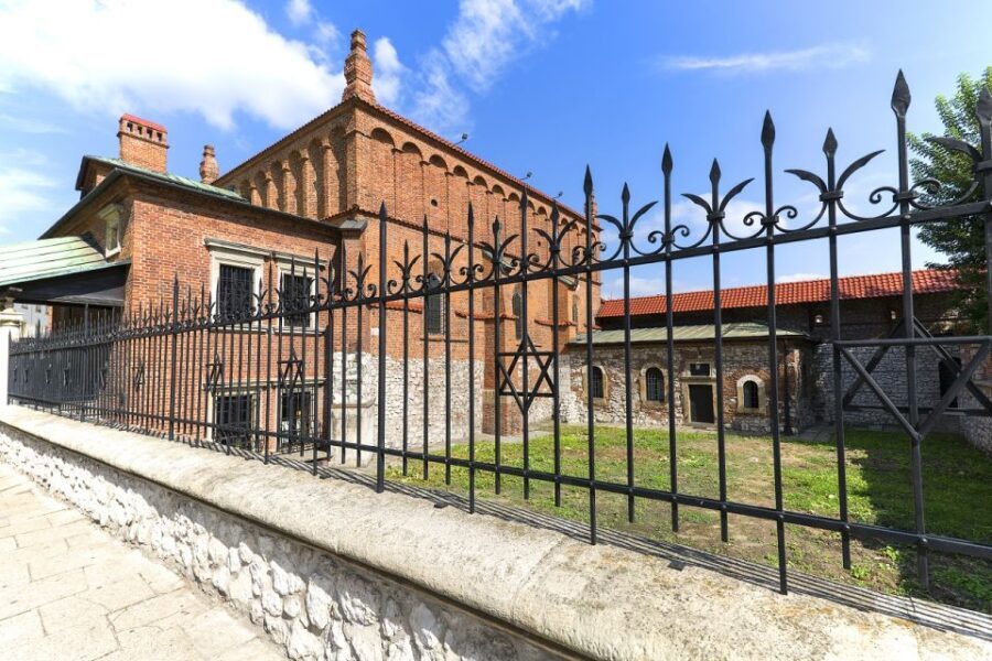 Krakow: Kazimierz, Jewish Ghetto, Wieliczka, Auschwitz - Practical Details and What to Expect