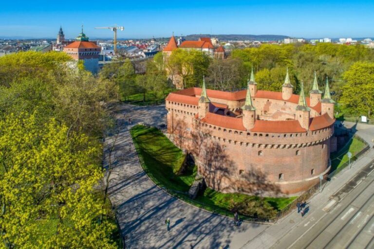 Krakow: Old Town Walking Tour - Who Would Love This Tour?