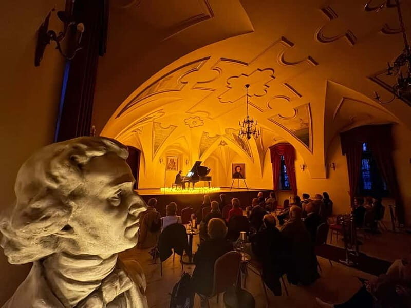 Krakow: Piano Trio Chopin & Friends Concert VIP with Wine - Who Will Love This Experience?