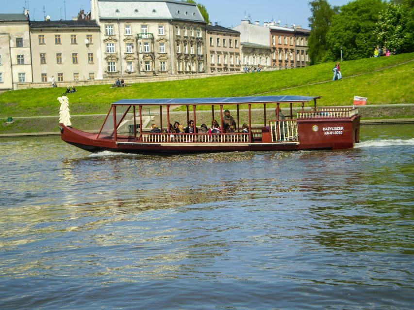 Krakow: Scenic River Cruise - A Closer Look at the Experience