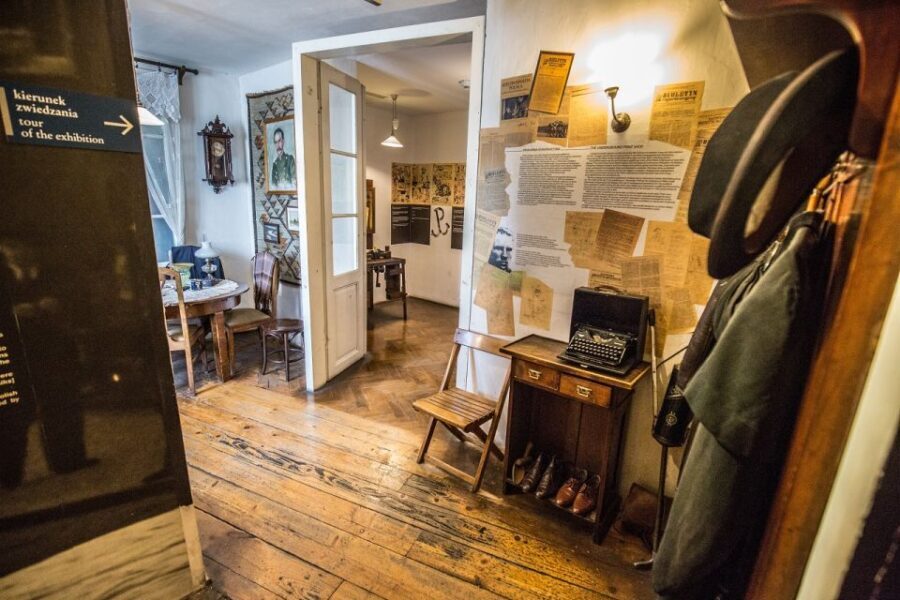 Krakow: Short Cruise and Schindler's Factory Guided Tour - Who Is This Tour Best For?