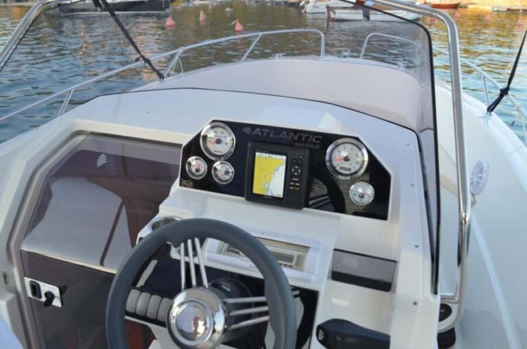 Krk: Rent a boat Atlantic 670 open 385kk - Who Should Consider This Experience?